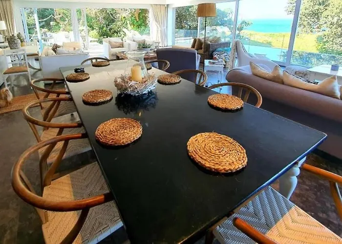 Splash Rock Beachfront Villa